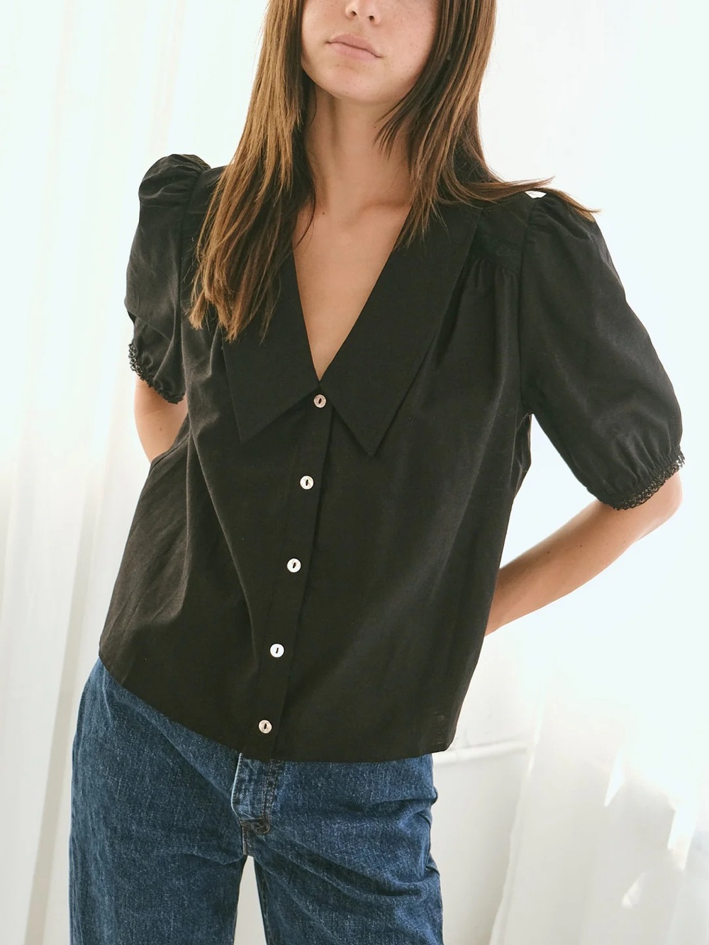 Lisa Says Gah Sam Top in Black